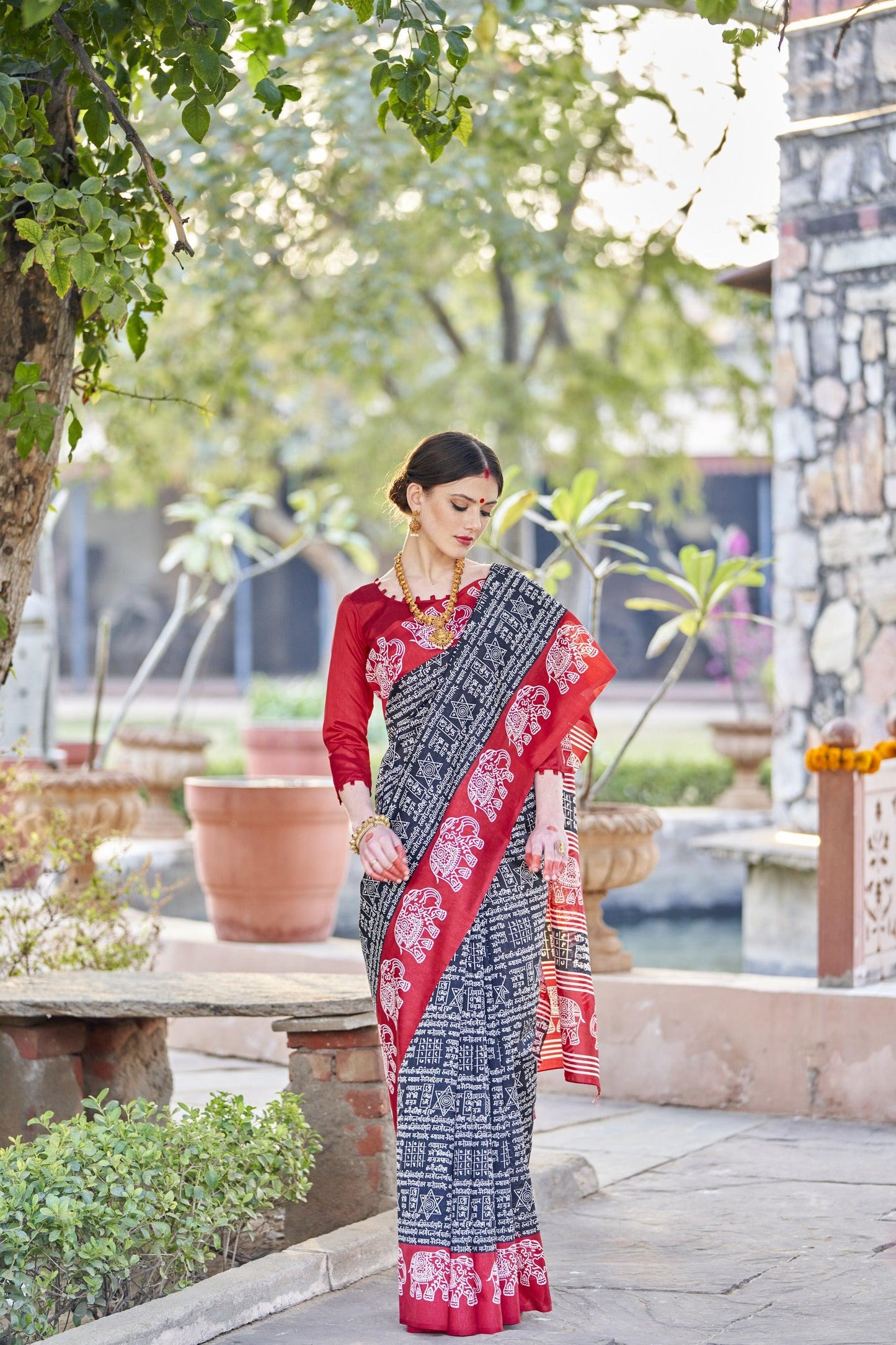 Arundhati 07 by Vastrya Cotton Silk Saree with Attached Blouse Pieces