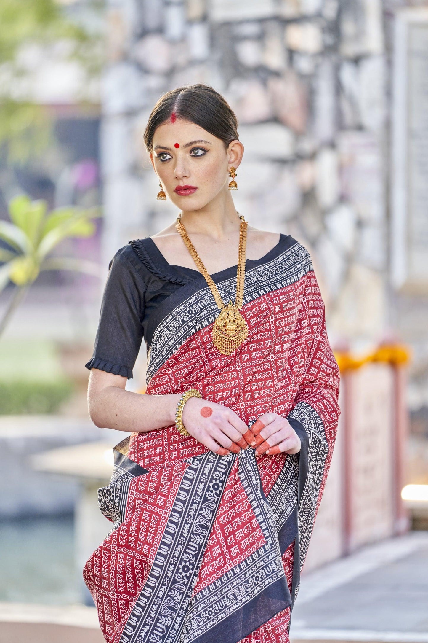 Arundhati 08 by Vastrya Cotton Silk Saree with Attached Blouse Pieces